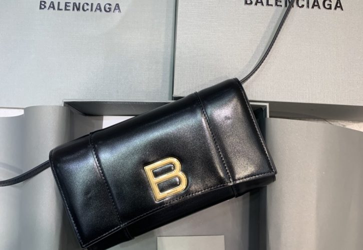 Balenciaga B Hourglass WOC Black Gold Redefines Modern Fashion Trends