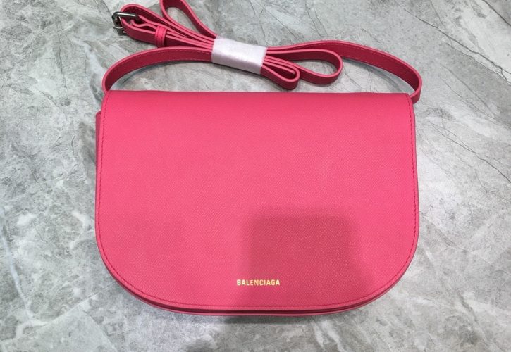 Balenciaga Ville Day Shoulder Bag in Pink Redefines Fashion Elegance