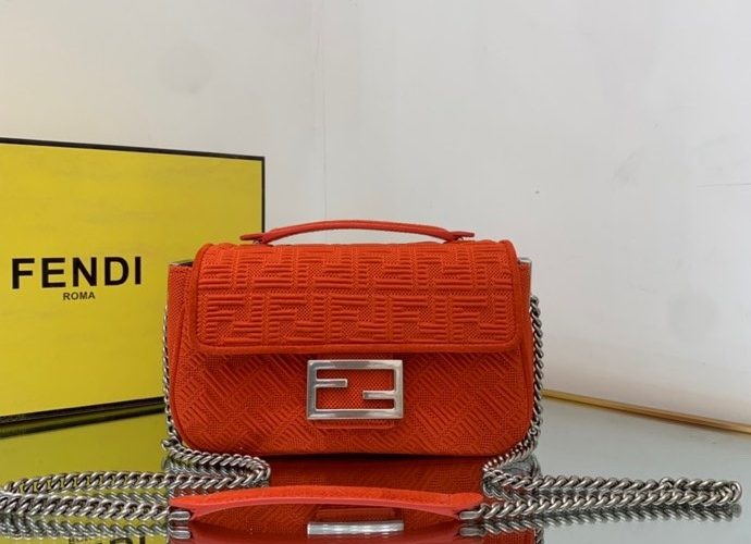 Fendi Baguette Fabric Bag Makes a Bold Statement at Fashion Week
