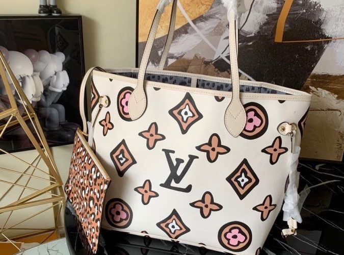 Louis Vuitton Neverfull MM Tote Bag Redefines Luxury Fashion for Every Occasion